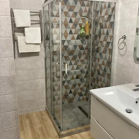 4 Seasons Apartment *
